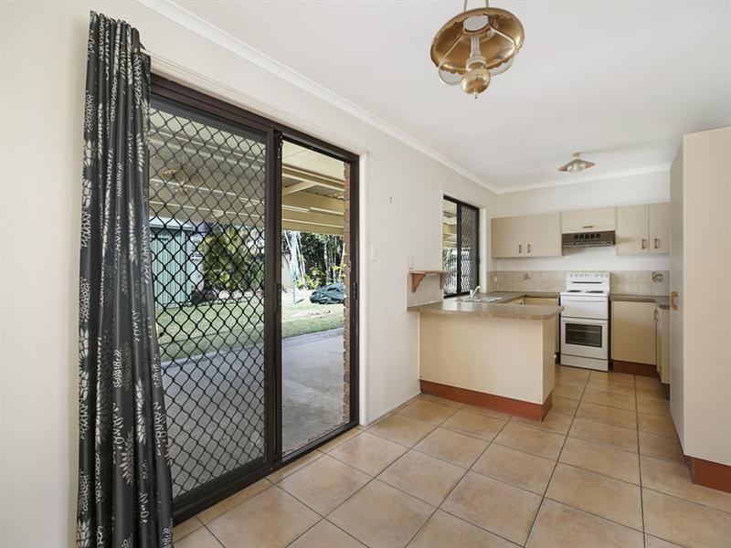 3 Lachlan Street, Birkdale QLD 4159