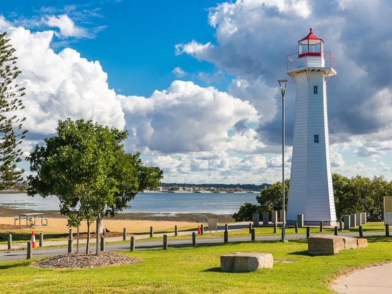 11 Island Street, Cleveland QLD 4163