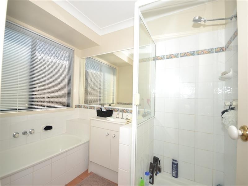 4 Dalmaso Place, Birkdale QLD 4159