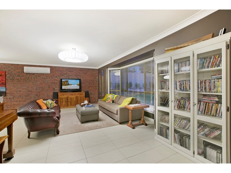 19 Cronin Drive, Wellington Point QLD 4160