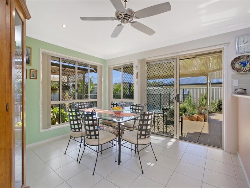 5 Fulbeck Place, Wellington Point QLD 4160