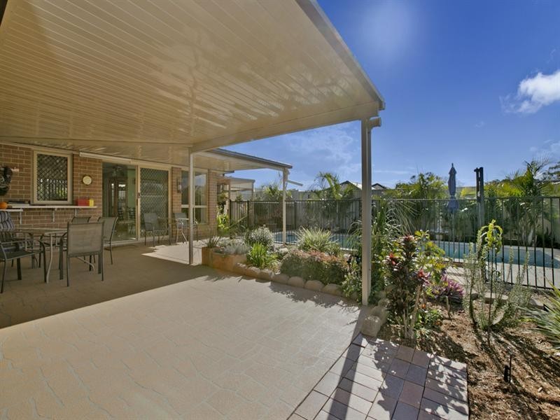 5 Fulbeck Place, Wellington Point QLD 4160