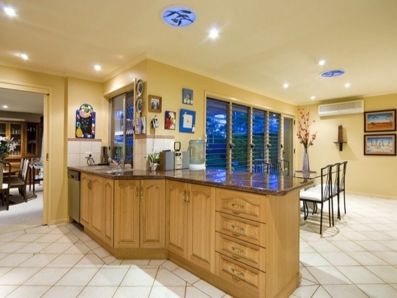 16 Tulipwood Drive, Birkdale QLD 4159