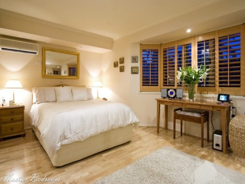 16 Tulipwood Drive, Birkdale QLD 4159