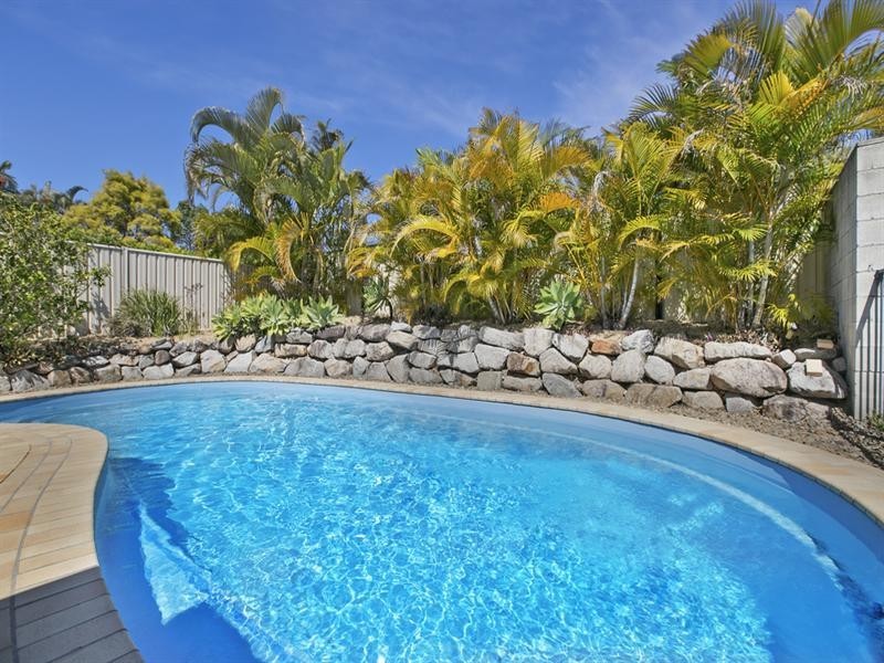 5 Currawong Drive, Birkdale QLD 4159