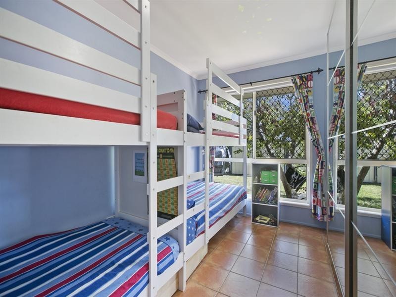 5 Currawong Drive, Birkdale QLD 4159