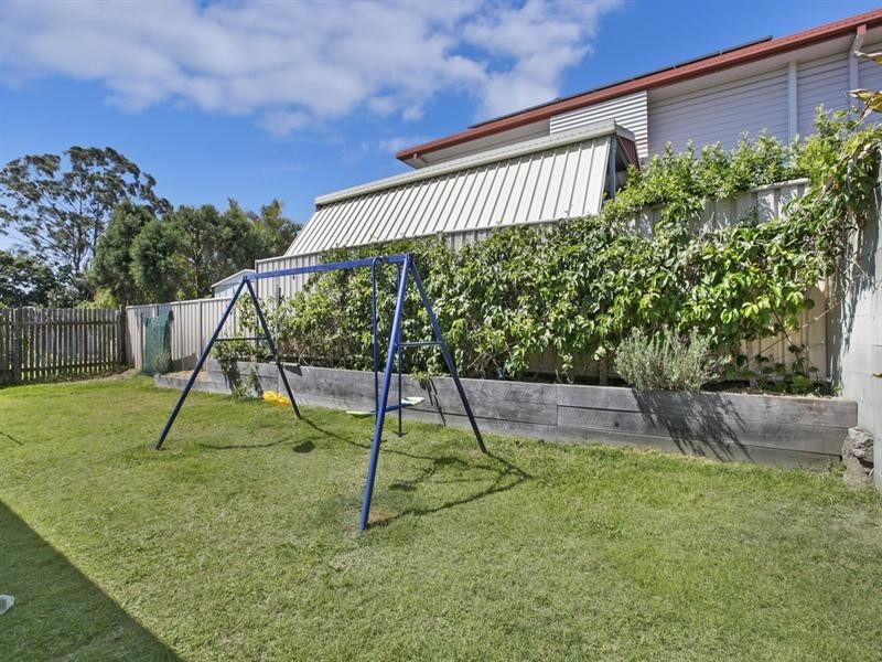 5 Currawong Drive, Birkdale QLD 4159