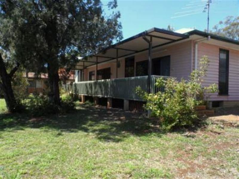 34 BEACHCREST Road, Wellington Point QLD 4160