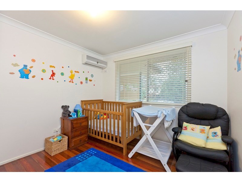 7 Magpie Street, Birkdale QLD 4159