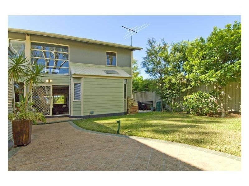 16 SAUL Street, Thorneside QLD 4158