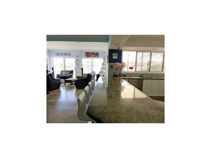 14 MAINSAIL SREET, Birkdale QLD 4159