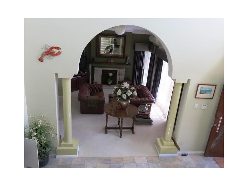 14 MAINSAIL SREET, Birkdale QLD 4159