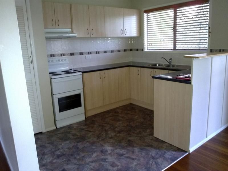 16 Caesar Street, Kingston QLD 4114