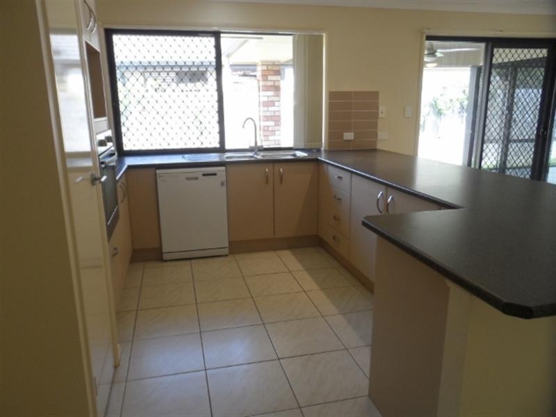 80 EBONY Crescent, Redland Bay QLD 4165