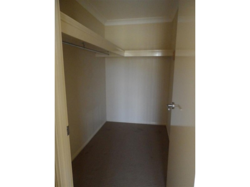 80 EBONY Crescent, Redland Bay QLD 4165