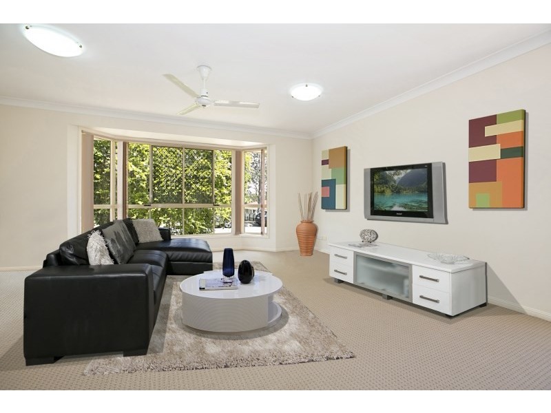 8 Marc Place, Cleveland QLD 4163