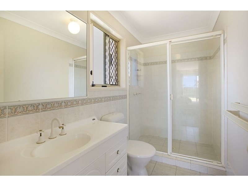 8 Marc Place, Cleveland QLD 4163