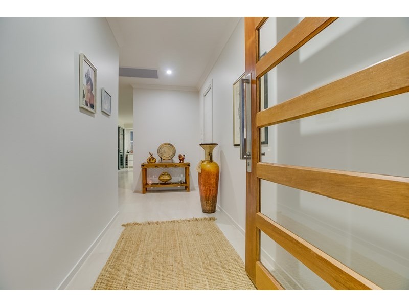 123 Spurs Drive, Wellington Point QLD 4160