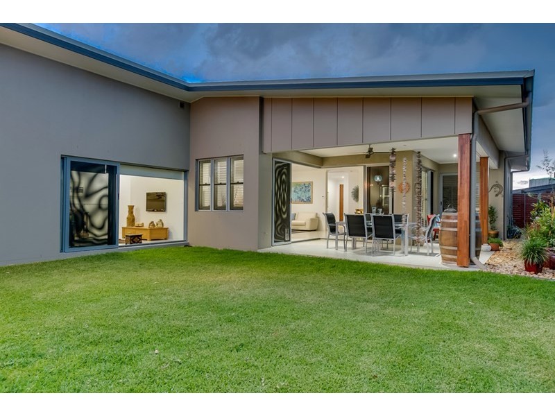 123 Spurs Drive, Wellington Point QLD 4160