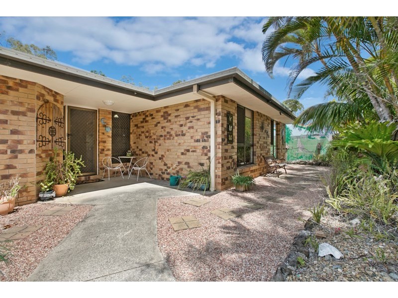 2 Chatsworth Circuit, Capalaba QLD 4157