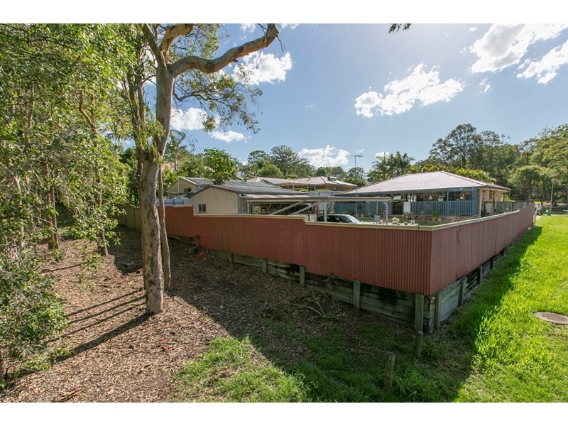 2 Chatsworth Circuit, Capalaba QLD 4157