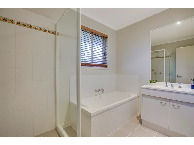 55 Brookvale Drive, Victoria Point QLD 4165