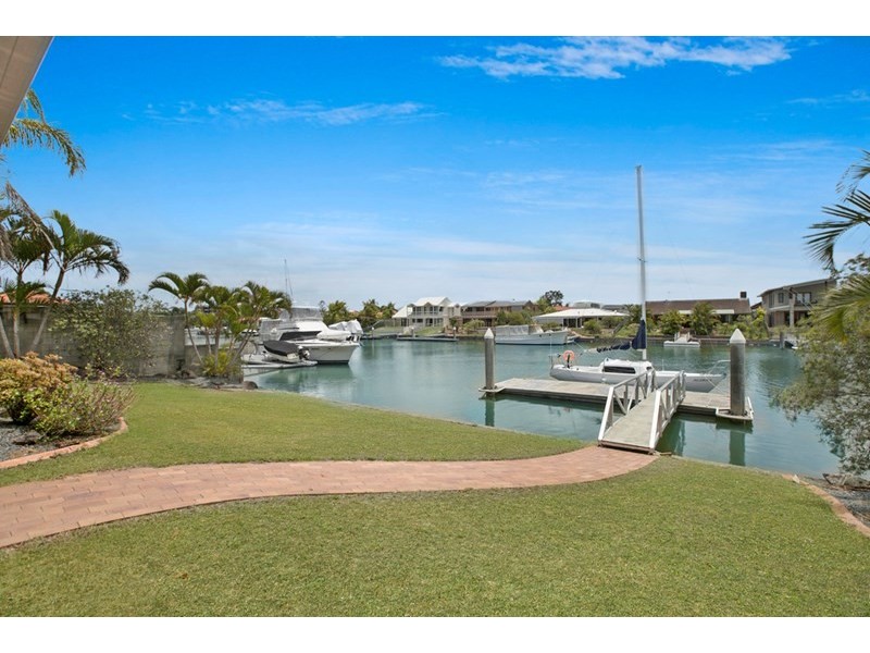 24 Bollard Court, Raby Bay QLD 4163