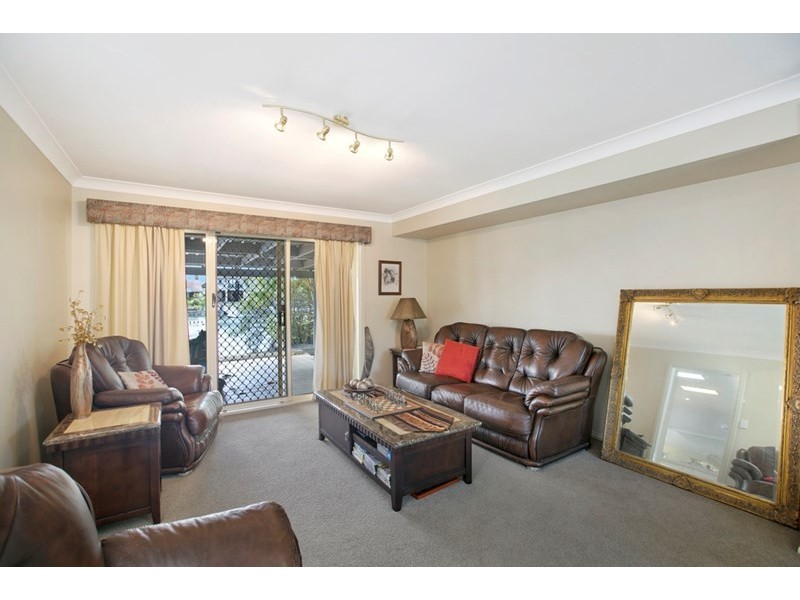 24 Bollard Court, Raby Bay QLD 4163