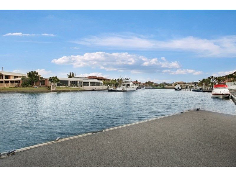 14 Kinsail Court, Raby Bay QLD 4163