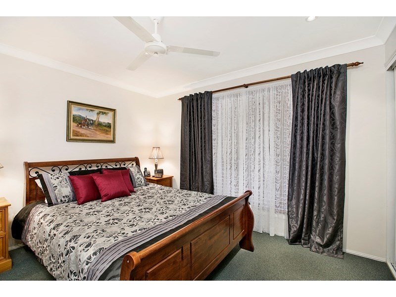 9 Babamande Street, Redland Bay QLD 4165