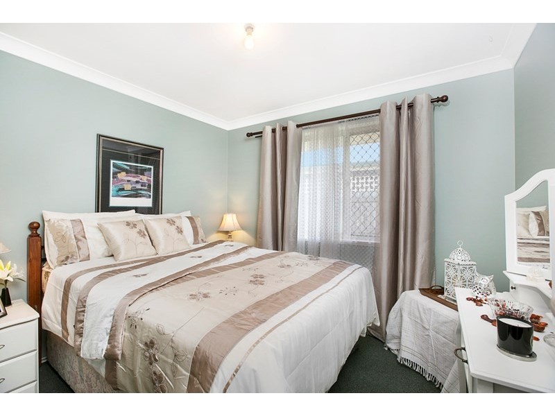 9 Babamande Street, Redland Bay QLD 4165