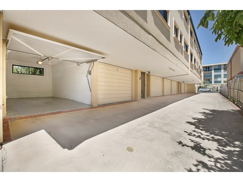 4/33 Duke Street, Kangaroo Point QLD 4169