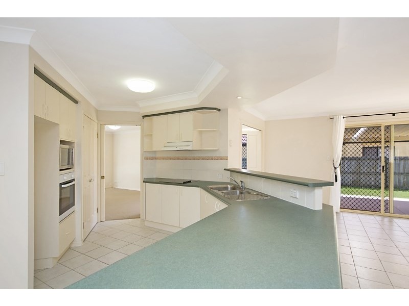 8 MARC Place, Cleveland QLD 4163