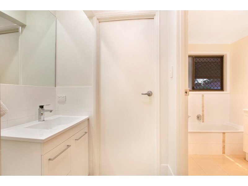 10 Julieanne Court, Cleveland QLD 4163