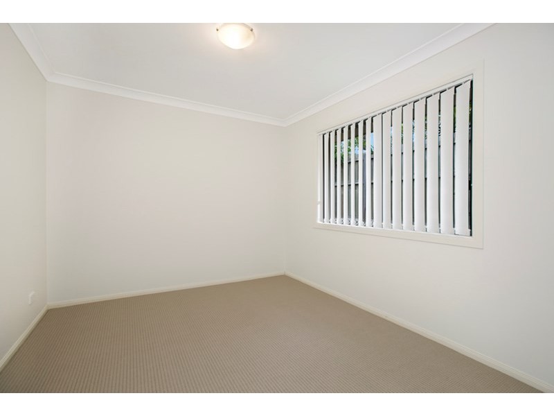 100 Beach Street, Cleveland QLD 4163