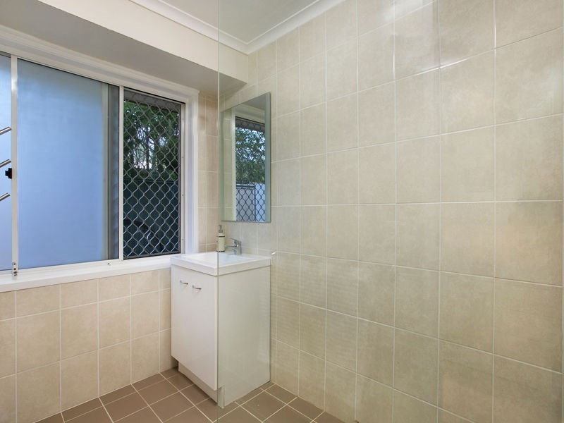 16 Capricorn Drive, Cleveland QLD 4163