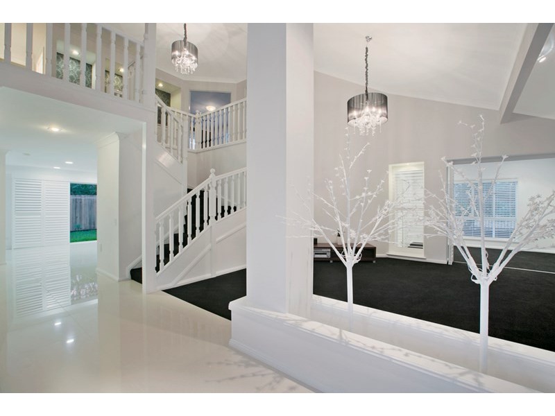 34 Dorsal Drive, Birkdale QLD 4159