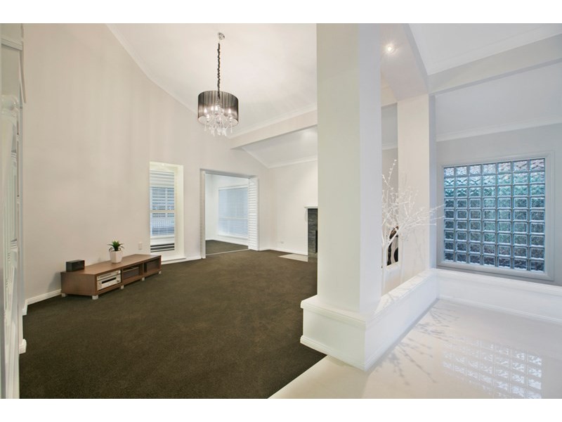 34 Dorsal Drive, Birkdale QLD 4159