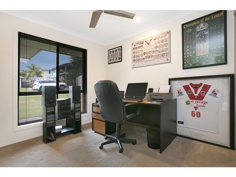 85 Habitat Drive, Redland Bay QLD 4165