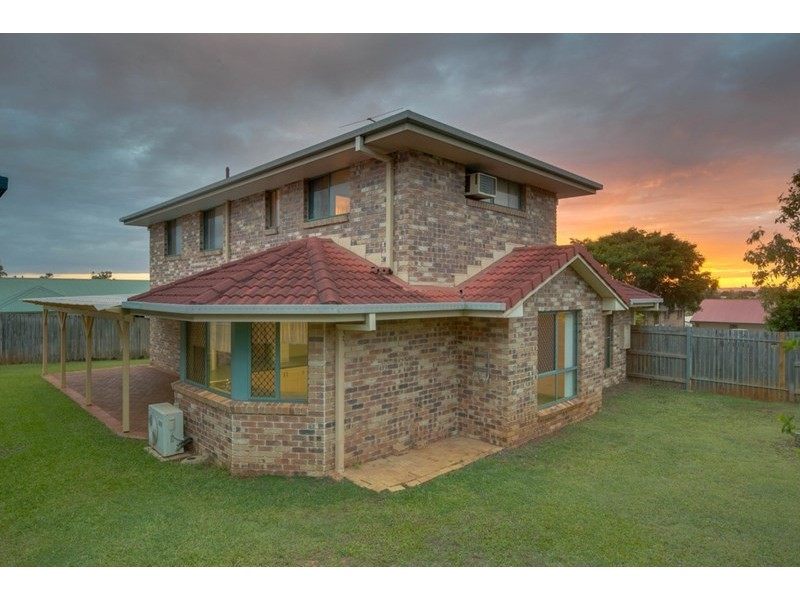 5 Hayley Street, Manly West QLD 4179