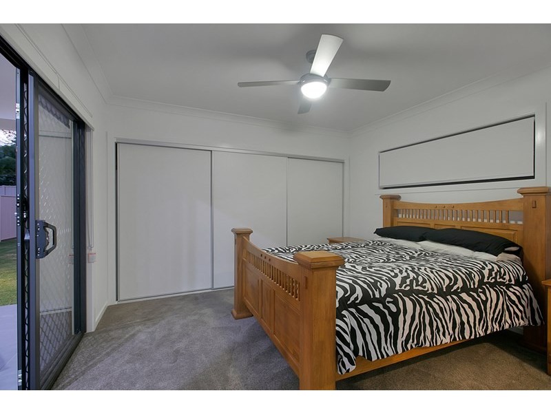 11 Buckland Street, Wellington Point QLD 4160