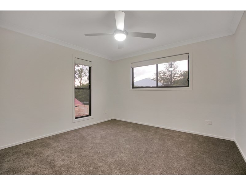 11 Buckland Street, Wellington Point QLD 4160