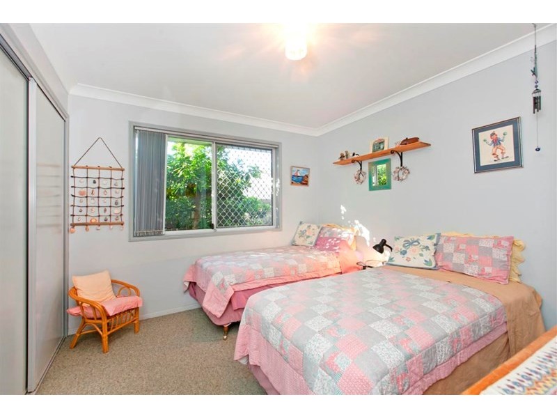 10 Lapidus Street, Birkdale QLD 4159