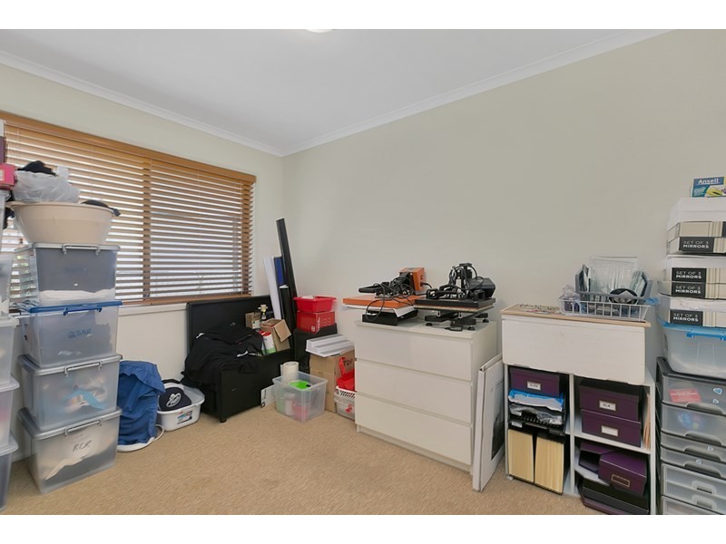 2 Thrush Court, Wellington Point QLD 4160