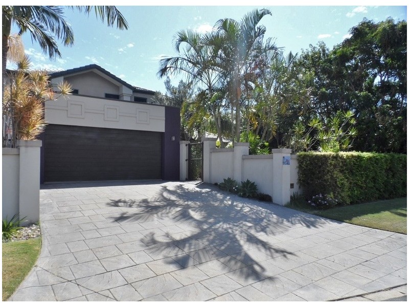 18 Helena Street, Wellington Point QLD 4160