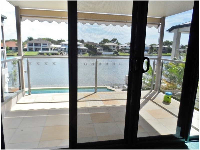 18 Helena Street, Wellington Point QLD 4160