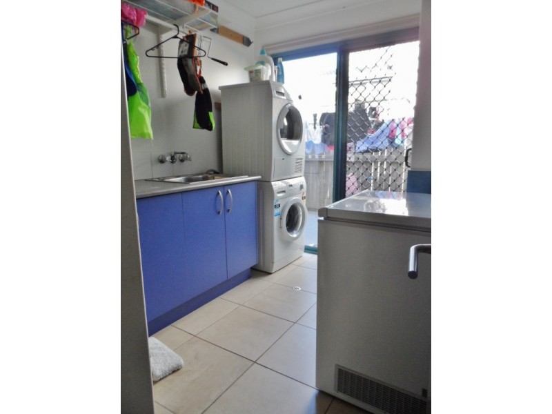 18 Helena Street, Wellington Point QLD 4160