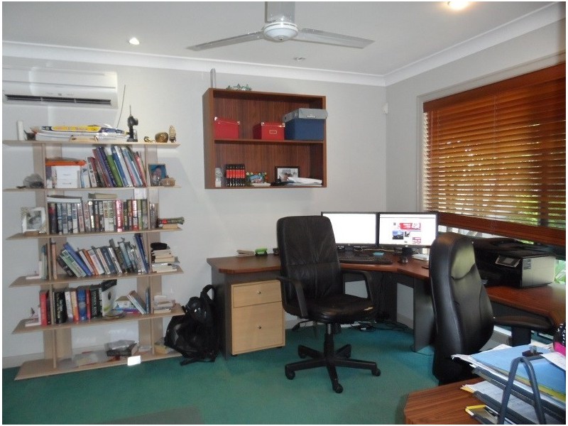 18 Helena Street, Wellington Point QLD 4160