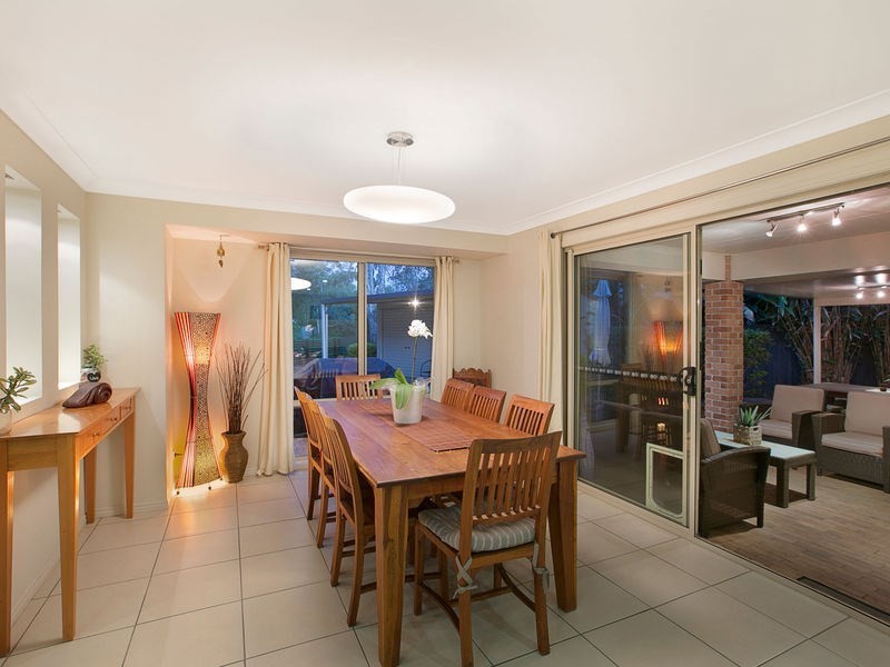 27 Surman Street, Birkdale QLD 4159