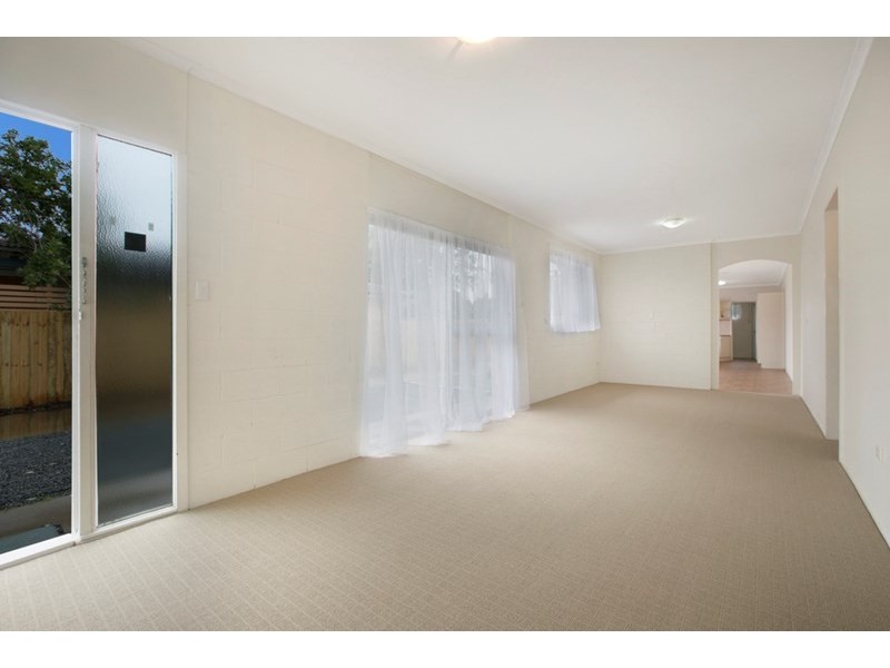 6 Cavell Street, Birkdale QLD 4159